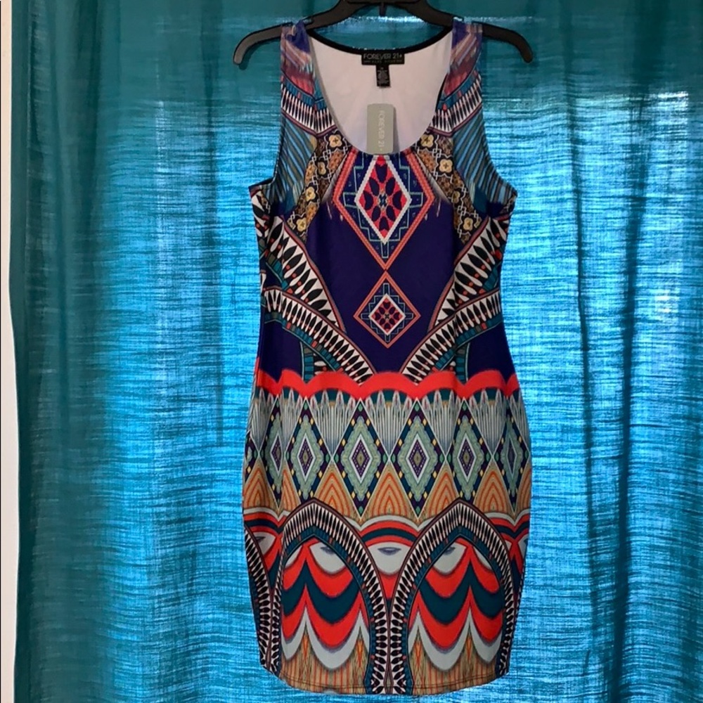 Plus size Colorful body-con dress!